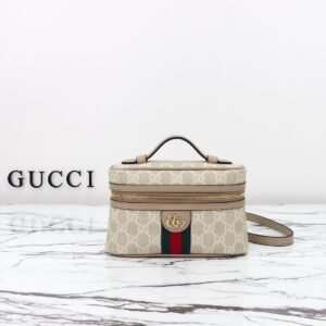 GUCCI    816357