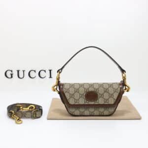 GUCCI   723762