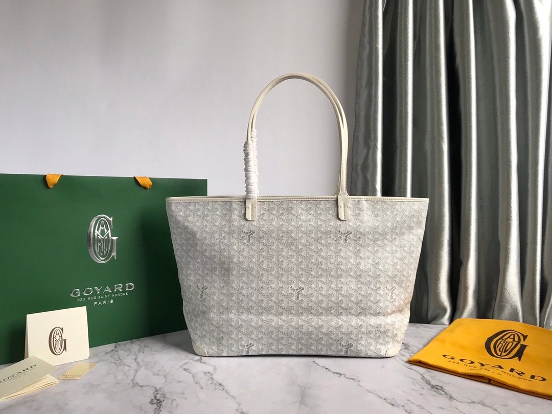 Goyard Bag