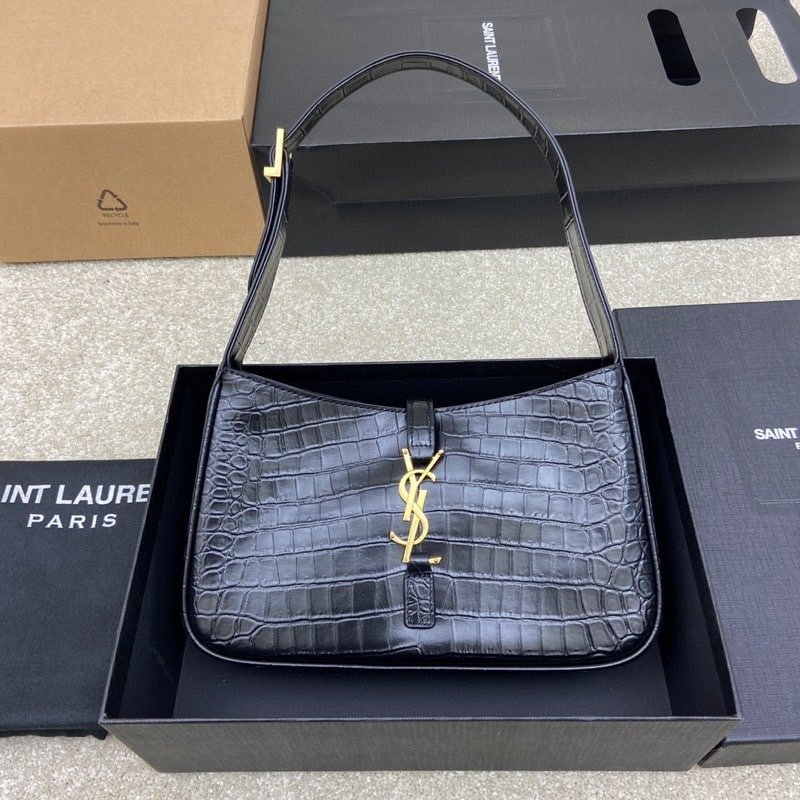 YSL 657228