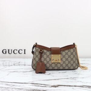 GUCCI   811705
