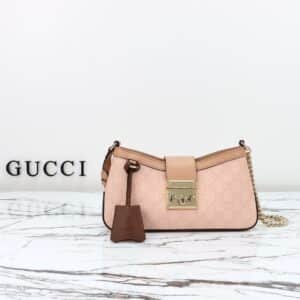 GUCCI   811705