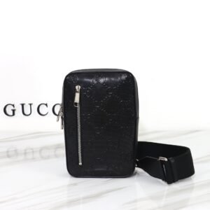 GUCCI    700431