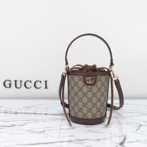 GUCCI   760199