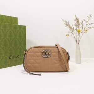 GUCCI   447632