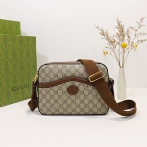 GUCCI   675891