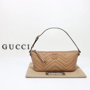 GUCCI   739166