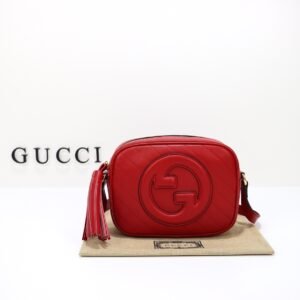 GUCCI   742360