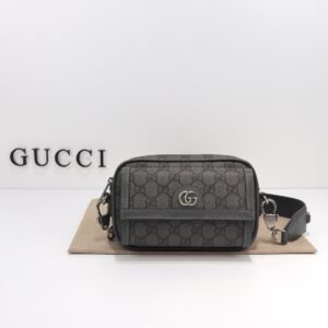 GUCCI   742360