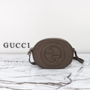 GUCCI   760175