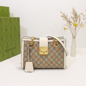 GUCCI  498156