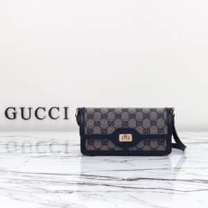 GUCCI  790038