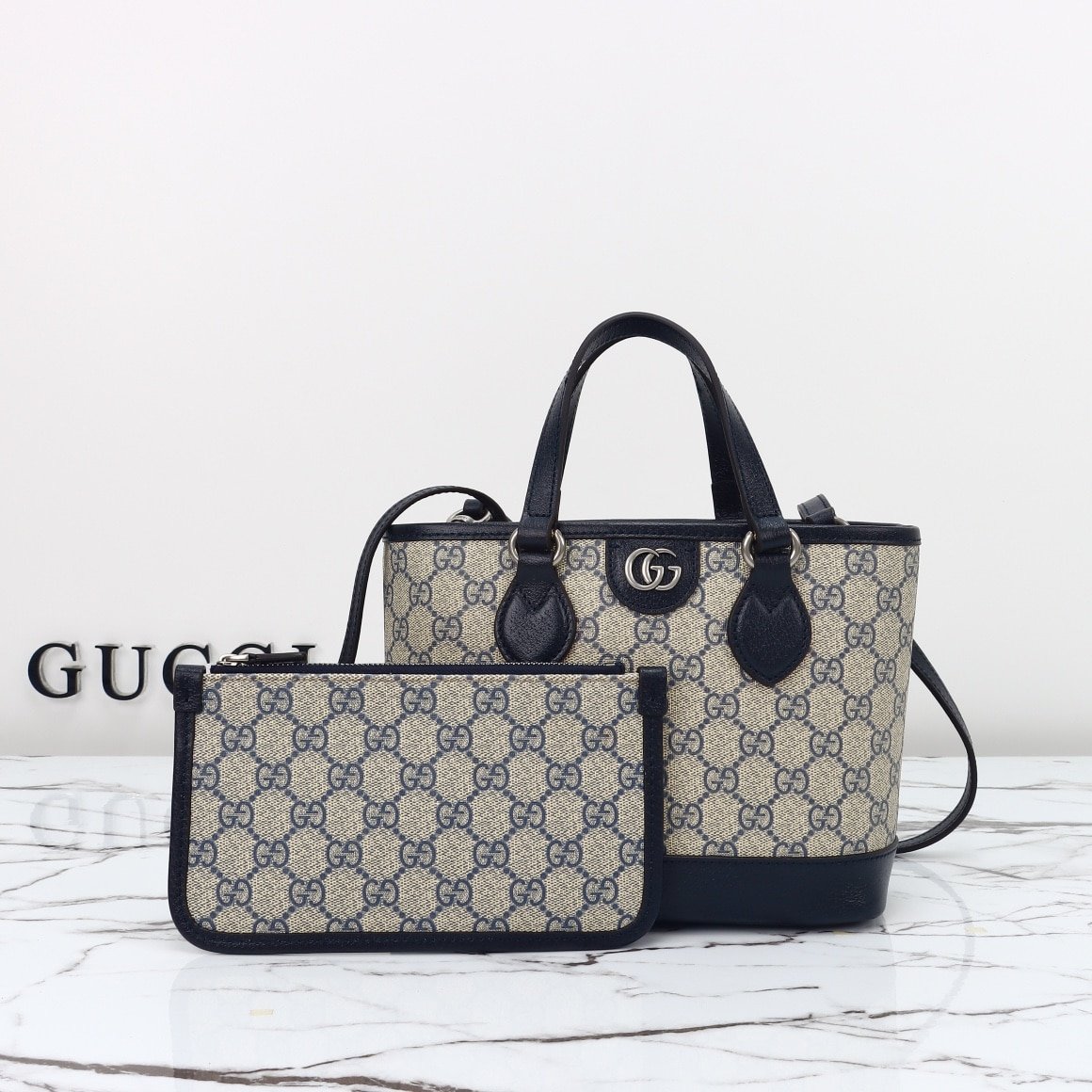 GUCCI 811716