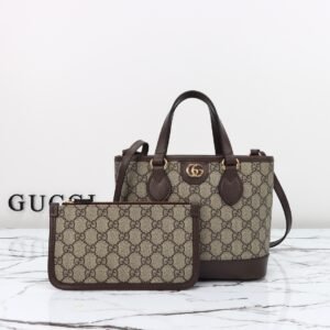 GUCCI  811716
