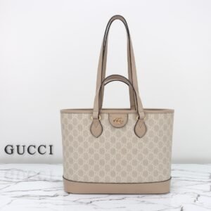 GUCCI   765043