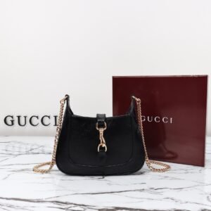 GUCCI  782889