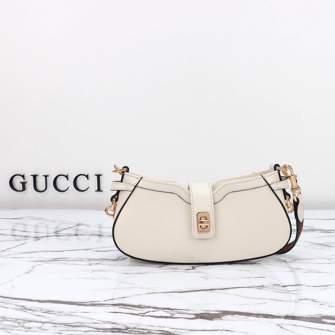 GUCCI 786015