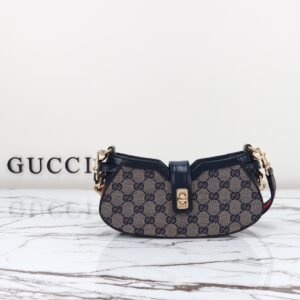 GUCCI  786015