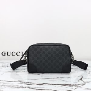 GUCCI  821155
