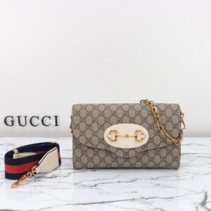 GUCCI  677286