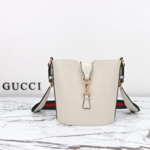 GUCCI   782908
