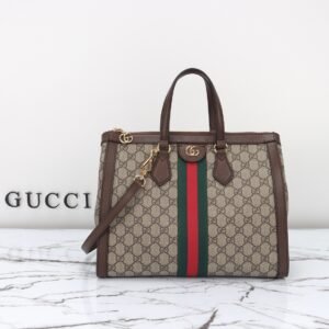 GUCCI   524537