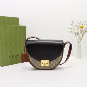 GUCCI    644524