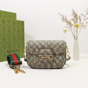 GUCCI    658574