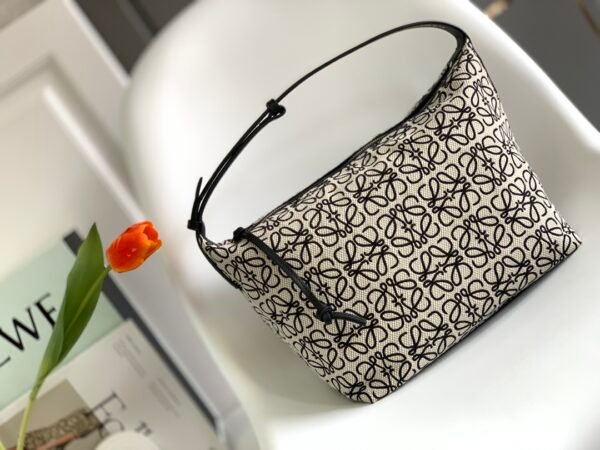 LOEWE Bag