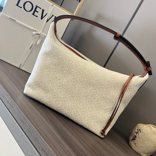 LOEWE Bag