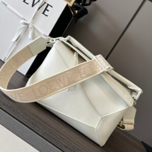 LOEWE Bag