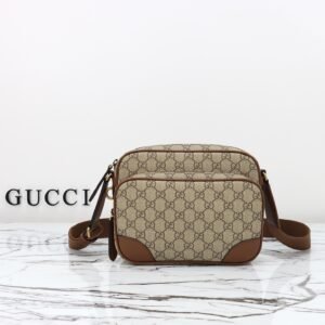 GUCCI  821160