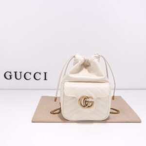 GUCCI  746433