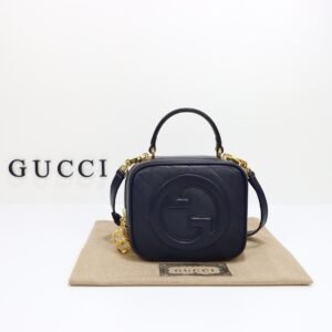 GUCCI  744434