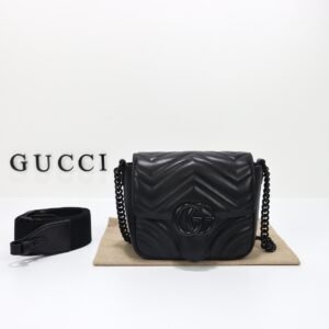 GUCCI  739681