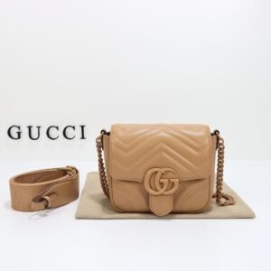 GUCCI    739681