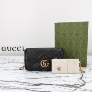 GUCCI    751526