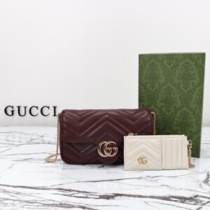 GUCCI   751526