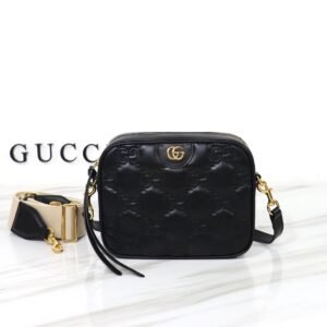 GUCCI  702234