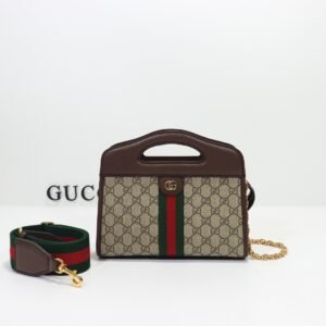 GUCCI   693724