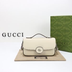 GUCCI  739722