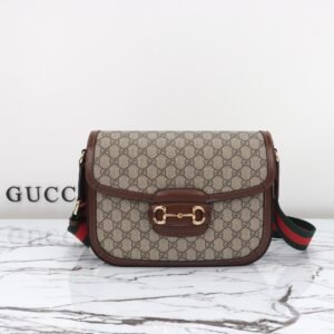 GUCCI  700457