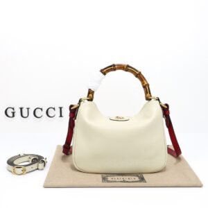 GUCCI 699758
