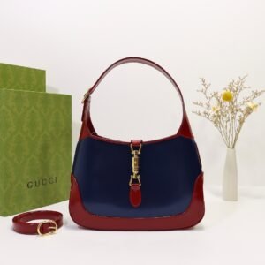 GUCCI    636706