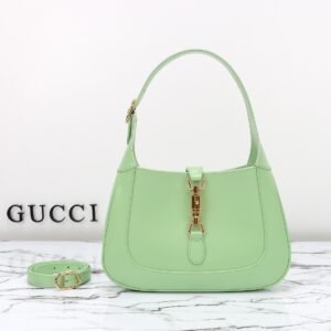GUCCI    636709