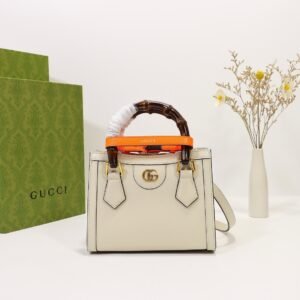 GUCCI    655661