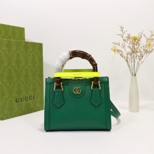 GUCCI    655661