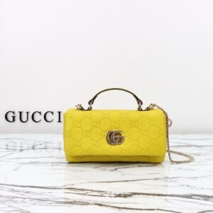 GUCCI  806017