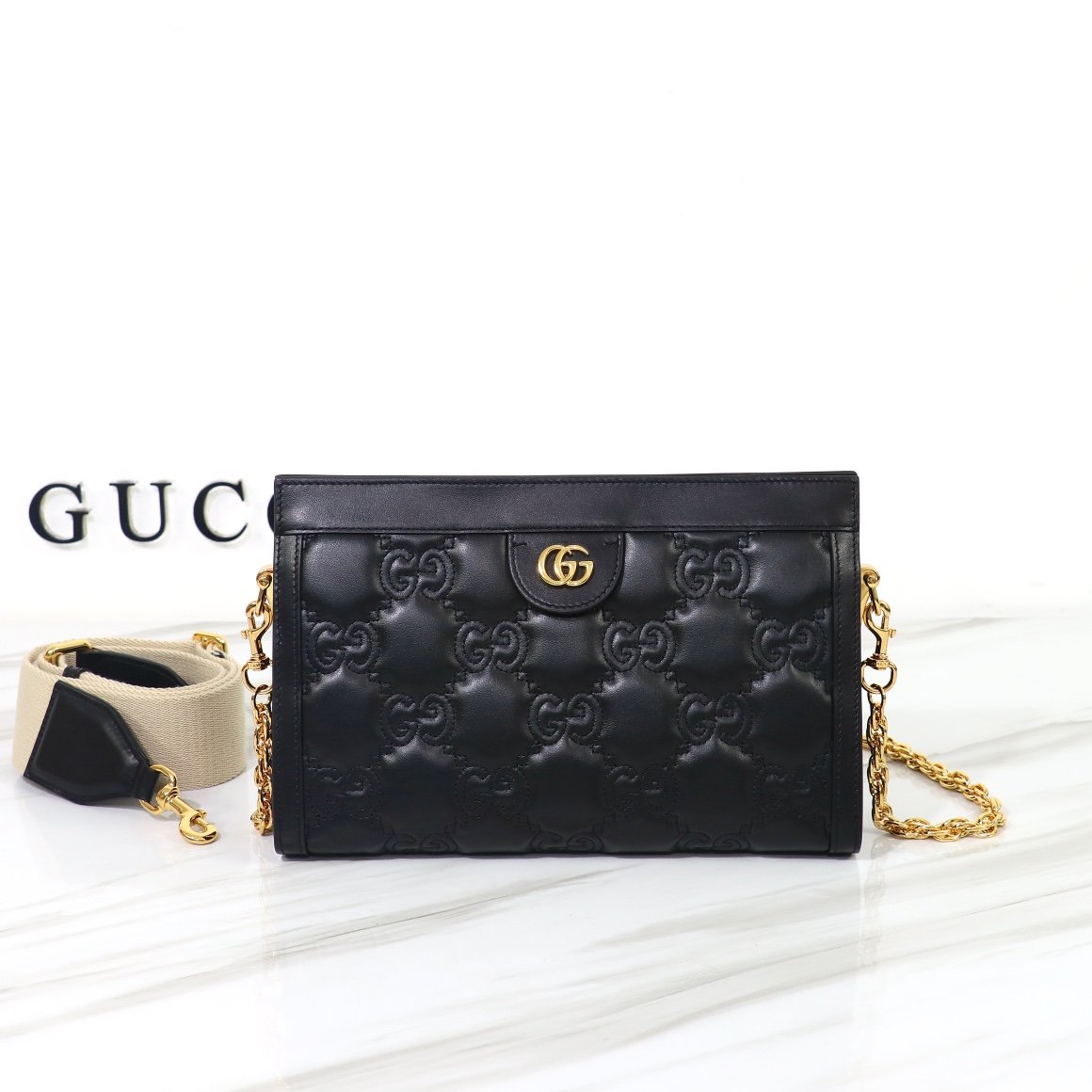 GUCCI 702200