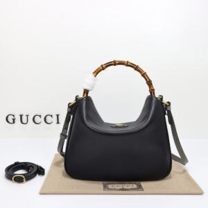 GUCCI 746124